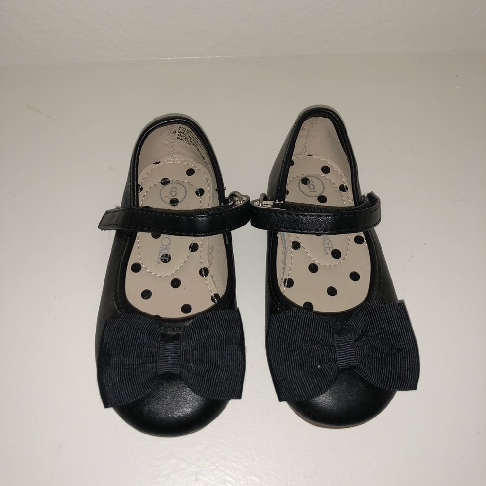 Baby flats